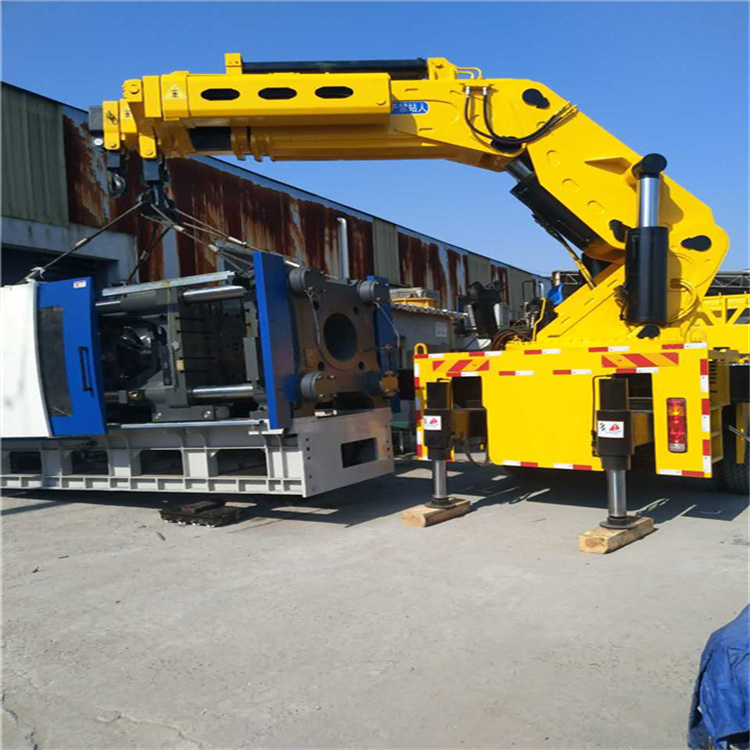 修水县 大吨位折臂吊出租费用解析：一小时租赁多少钱