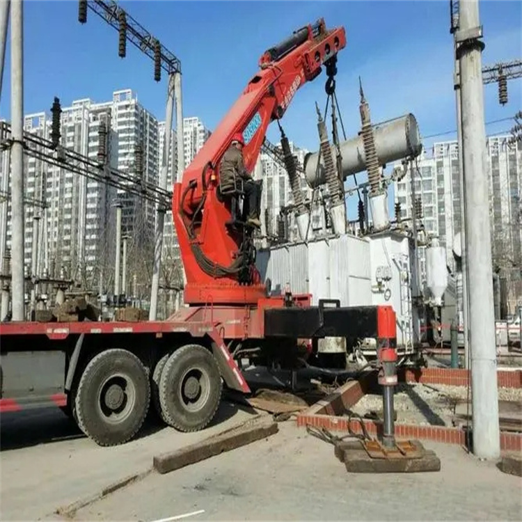 修水县就近吊车出租|工地厂房吊装设备租赁|24小时高效响应